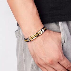 Elegant Black and Gold Men's Bracelet